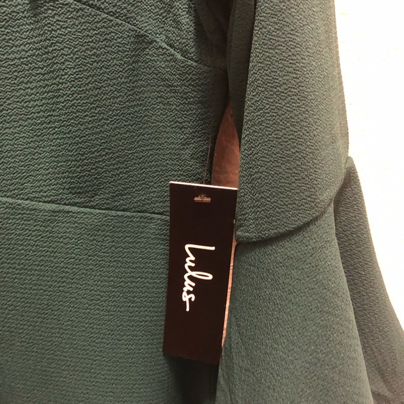 Lulu’s | NWT Green Lulu’s Flounce Sleeve Dress - Picture 4 of 7